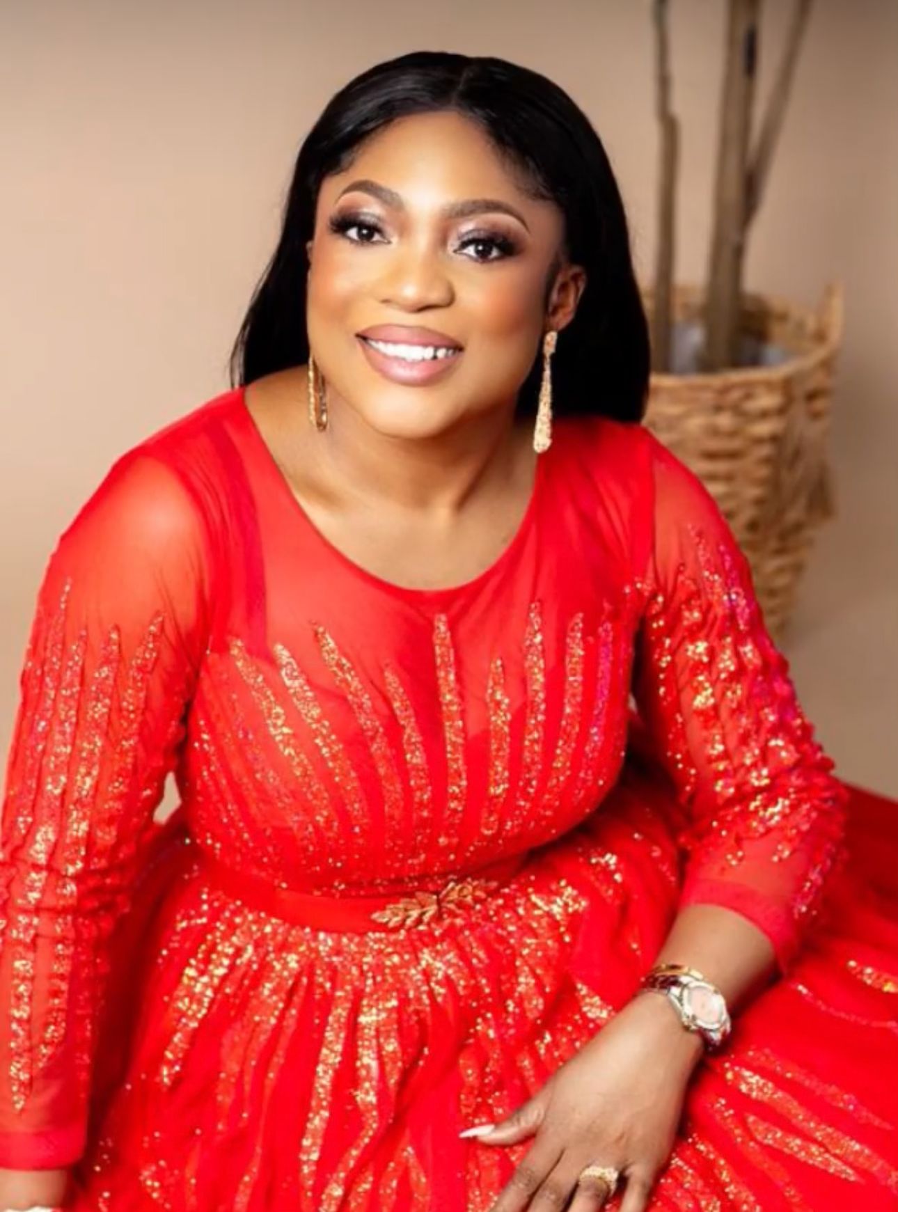 Coach Fatima — Passive Wealth Hub